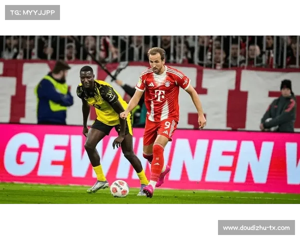 拜仁再度展现统治力 三球完胜门兴 豪取开季十三连胜领跑五大联赛